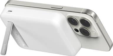 Belkin BoostCharge Pro 8K Magnetic Qi2 varavirtalähde (valkoinen)