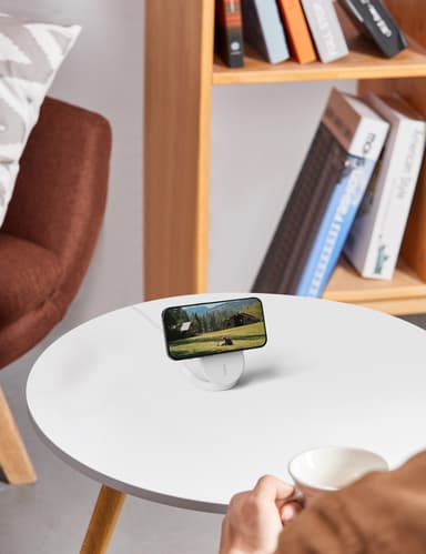 Belkin BoostCharge Qi2 magneettinen taitettava latausteline (valk.)