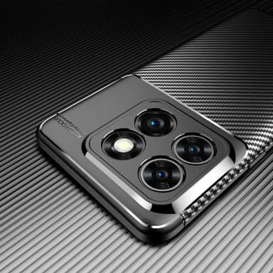 SKALO OnePlus 10T 5G Carbon Fiber TPU-suojakuori - Musta