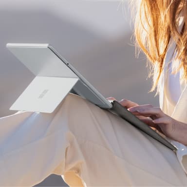 Microsoft Surface Pro 2024 näppäimistö (musta)