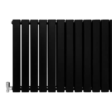 Designer litteät jäähdyttimet mattamusta 600mm x 1190mm