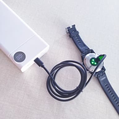 USB-C-älykellon latauskaapeli Musta