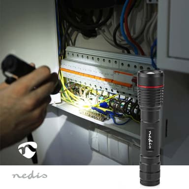 Nedis LED Taskulamppu | Paristokäyttöinen | 3.7 V DC | 10 W | Sisäänrakennettu Litium-Ioni | Paristot sisältyvät | Ladattava | Nimellisvaloteho: 1000 lm | Valoalue: 200 m | Säteen kulma: 10 °