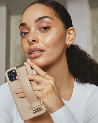 Statement Case iPhone 11/XR Braided Light Camel