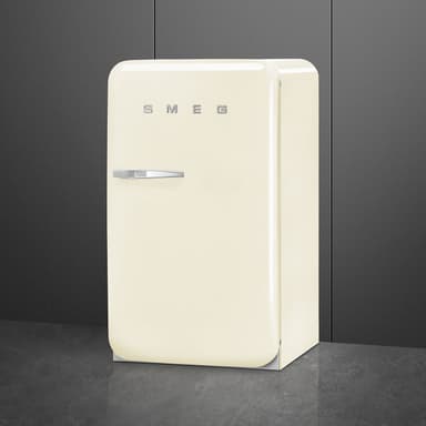 Smeg 50's Style Jääkaappi FAB10HRCR6 (kerma)