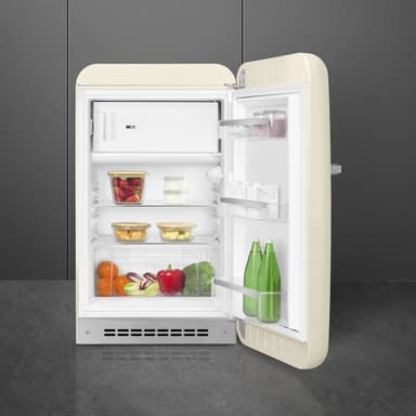 Smeg 50's Style Jääkaappi pakastelokeroll FAB10RCR6 (kerma)