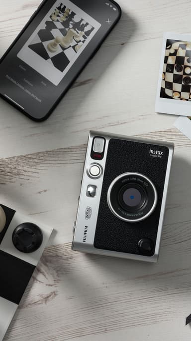 Fujifilm Instax Mini Evo kamera (musta)