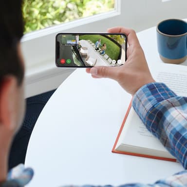 Ring Spotlight Cam Pro valvontakamera (musta/pistokeliitäntä)