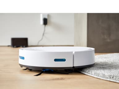 Robot vacuum cleaner with charging station White