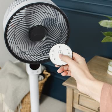 MeacoFan Seft hiljainen tuuletin jalustalla kaukosäätimellä