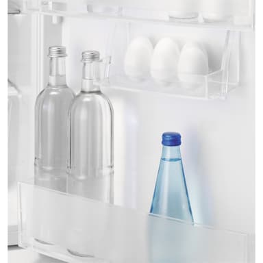 Electrolux jääkaappi LRT9ZE18C integroitava