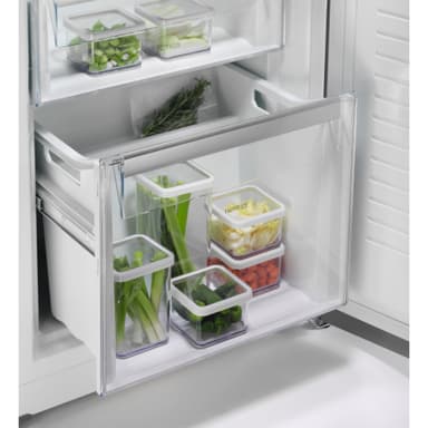 Electrolux Kaappipakastin LUC4NE23XL