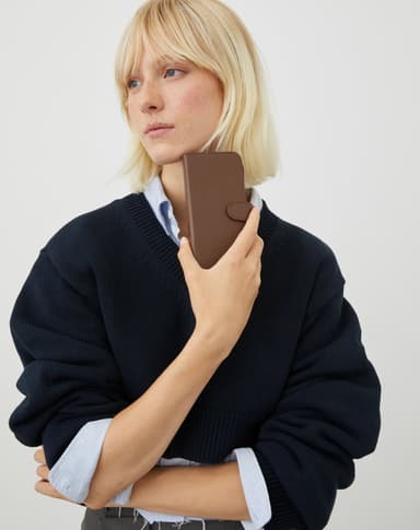 Magnet Wallet+ iPhone 15 Dark Brown