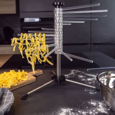Pastahylly pastan ripustamiseen ja kuivaamiseen