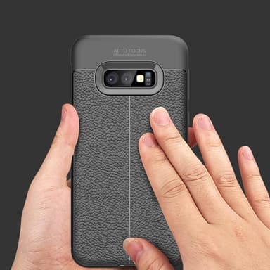 Samsung Galaxy S10e Suojakuori Case Cover (Musta)