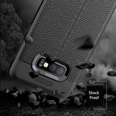 Samsung Galaxy S10e Suojakuori Case Cover (Musta)