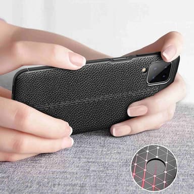 Samsung Galaxy A12 / M12 Suojakuori Cover (Musta)