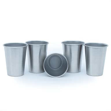 5x Mukit ruostumattomasta teräksestä juomakuppi (350ml)