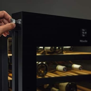 Miele Viinin säilytys KWT 4584 E