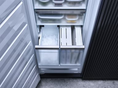 Miele Kaappipakastin FNS 7774 D Integroitava