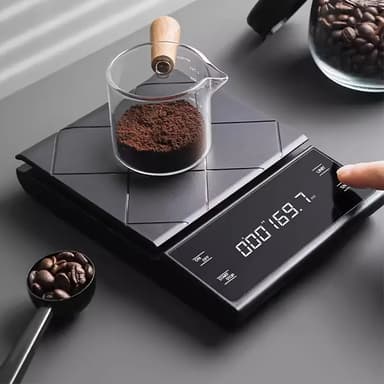 5 kg/0,1 g kahvivaaka ajastimella USB-latauksella Musta