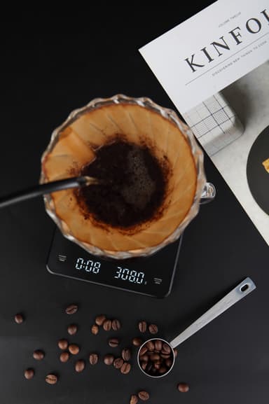 Ladattava kahvivaaka ajastimella 3 kg / 0,1 g Musta