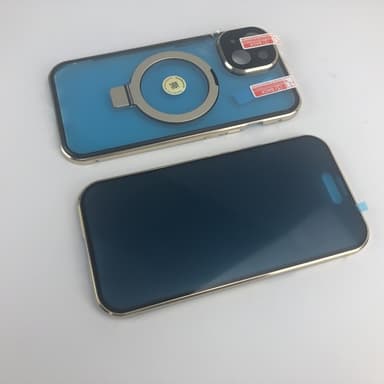 Magneettinen suojakotelo jalustalla iPhonelle Samppanja iPhone 15