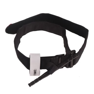Hätäpakkaus onnettomuuksiin traumasakset / tourniquet / Molle laukku 3 osaa Musta
