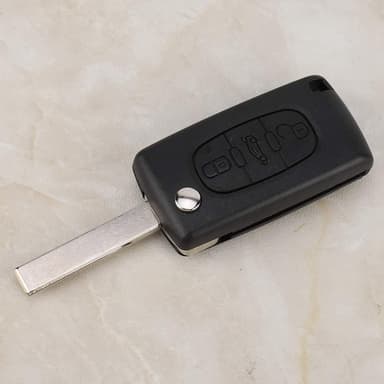 Avaimenperä yhteensopiva Citroën Sega C4 / Peugeot kanssa