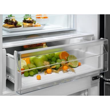 Electrolux jääkaappipakastin LNT5ME32U1 (Teräs)