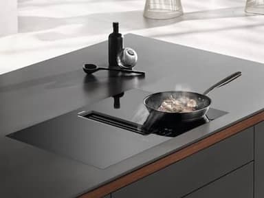 Miele Induktiokeittotaso integroidulla liesituulettimella KMDA 7272 FR-U Silence