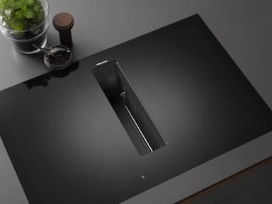 Miele Induktiokeittotaso integroidulla liesituulettimella KMDA 7272 FR-U Silence