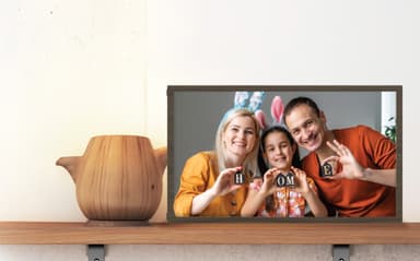 Sandstrøm Frameo FHD WiFi 21,5" digitaalinen valokuvakehys (ruskea)
