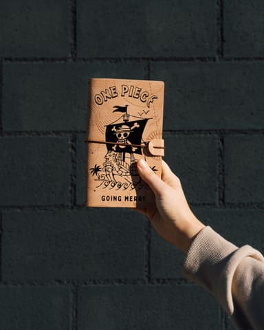 Grupo Erik One Piece vihko (Travel Journal)