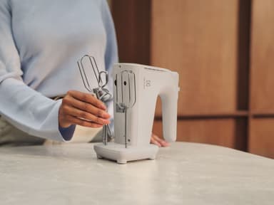 Electrolux Mattino 2.0 sähkövatkain EHM4W (valkoinen)