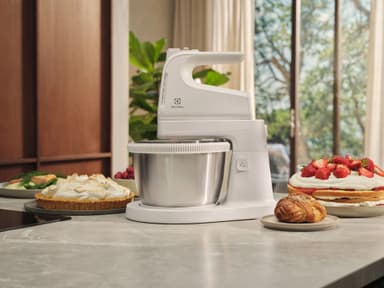 Electrolux Mattino 2.0 sähkövatkain ESM4W (valkoinen)