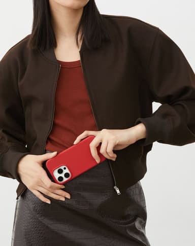 Silicone Case MagSafe iPhone 16PM Red