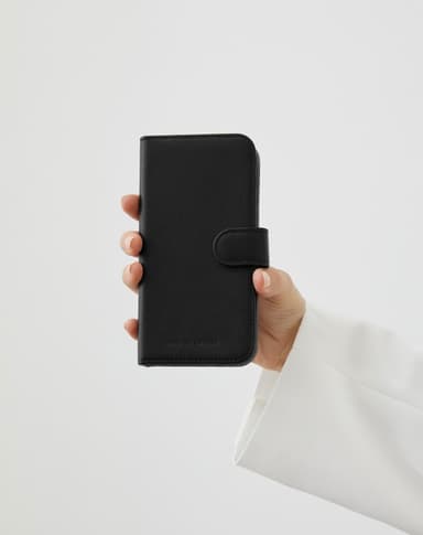Magnet Wallet+ MagSafe iPhone 16PR Black