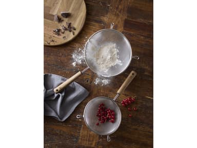Mesh strainer 16 cm Stainless steel/Acacia