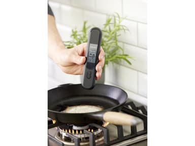 Infrared thermometer