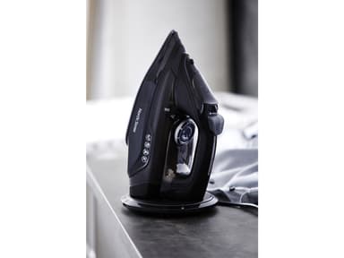 Cordless steam iron 2200 watt Black