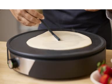 Crepe pan 1500 watt 38 cm Black/Steel