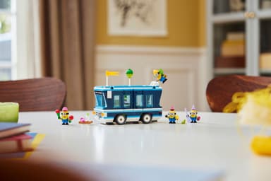 LEGO Despicable Me Kätyrien musajuhlabussi 75581