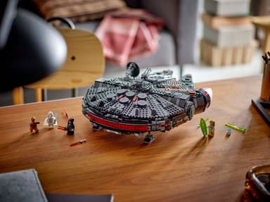 LEGO Star Wars Dark Falcon 75389