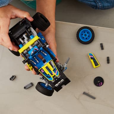 LEGO Technic Maastokirppu kilpa-ajoihin 42164