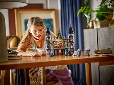 LEGO Harry Potter Malfoyn kartano 76453
