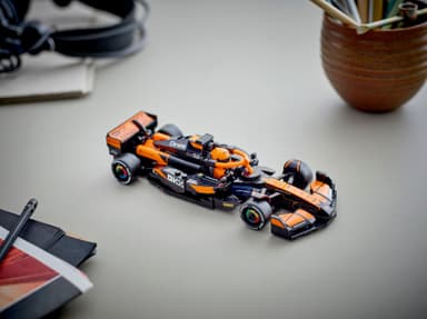 LEGO Speed Champions McLaren F1 Team MCL38 ‑kilpa-auto 77251