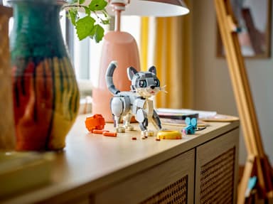 LEGO Creator Leikkisä kissa 31163