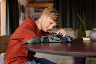 LEGO Technic Harmaa hyperauto Koenigsegg Jesko Absolut 42173