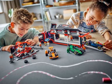 LEGO City F1-kuljettaja ja McLaren-kilpa-auto 60442